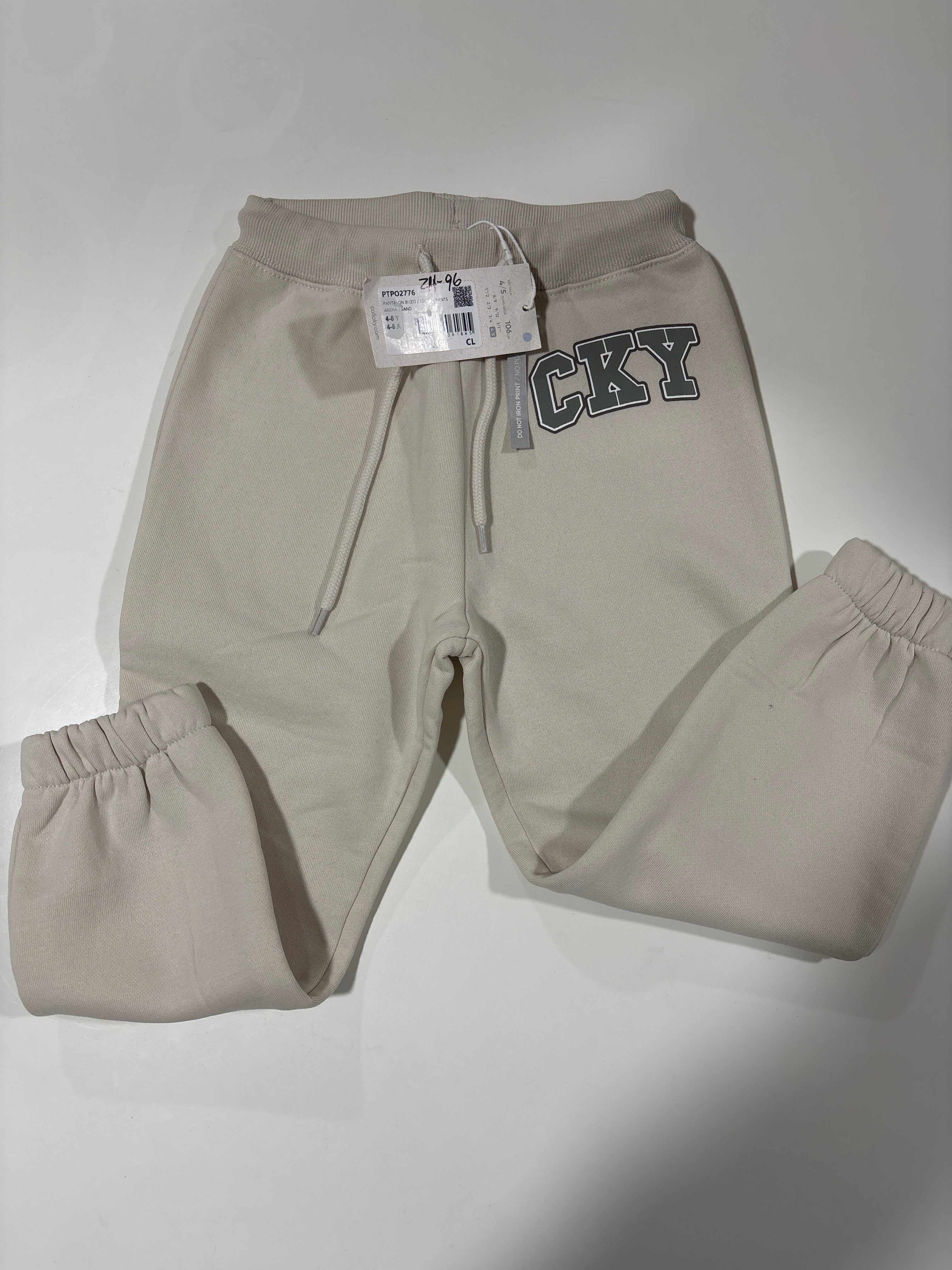 Pantalón